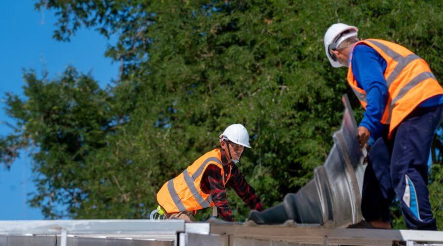 Professional residential roofers in Peoria, IL